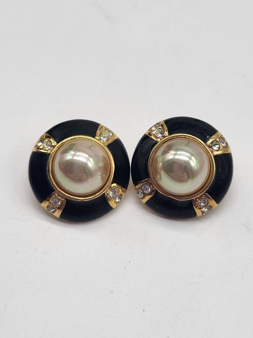 Vtg ROMAN COUTURE Black Enamel Rhinestone Cabochon Round Gold Tone Earrings